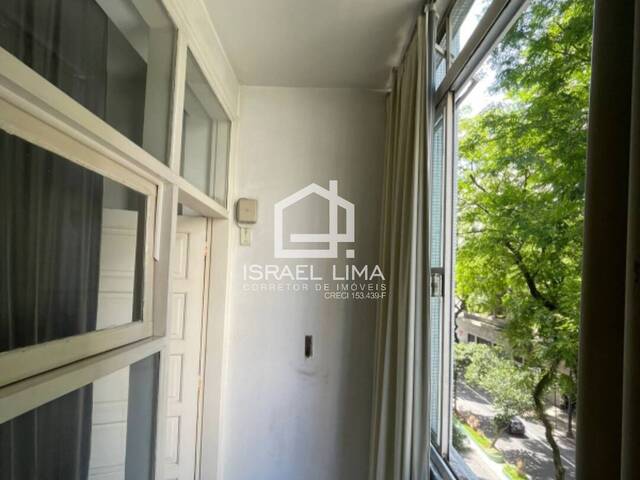 Apartamento de frente para a rua