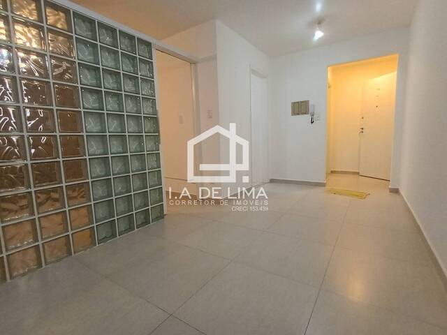 #139 - Apartamento para Locação em Santos - SP - 1