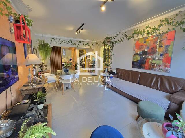 #190 - Apartamento para Venda em Santos - SP