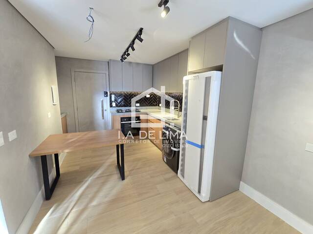 #137 - Apartamento para Venda em Santos - SP