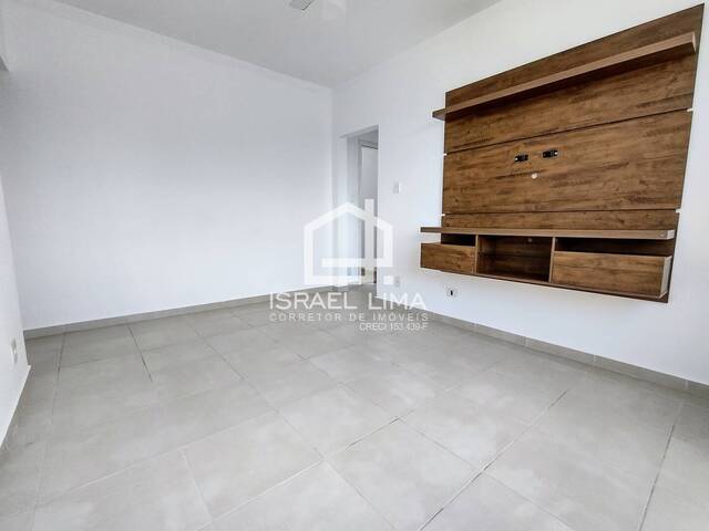 #131 - Apartamento para Locação em Santos - SP