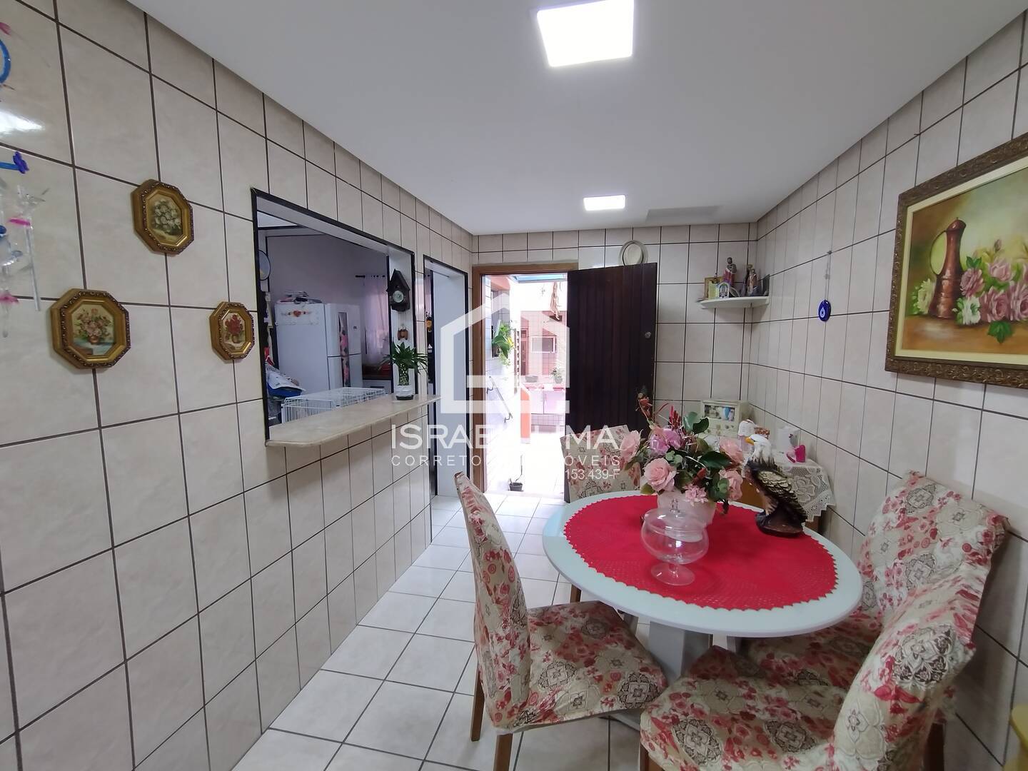Casa à venda com 2 quartos, 100m² - Foto 6