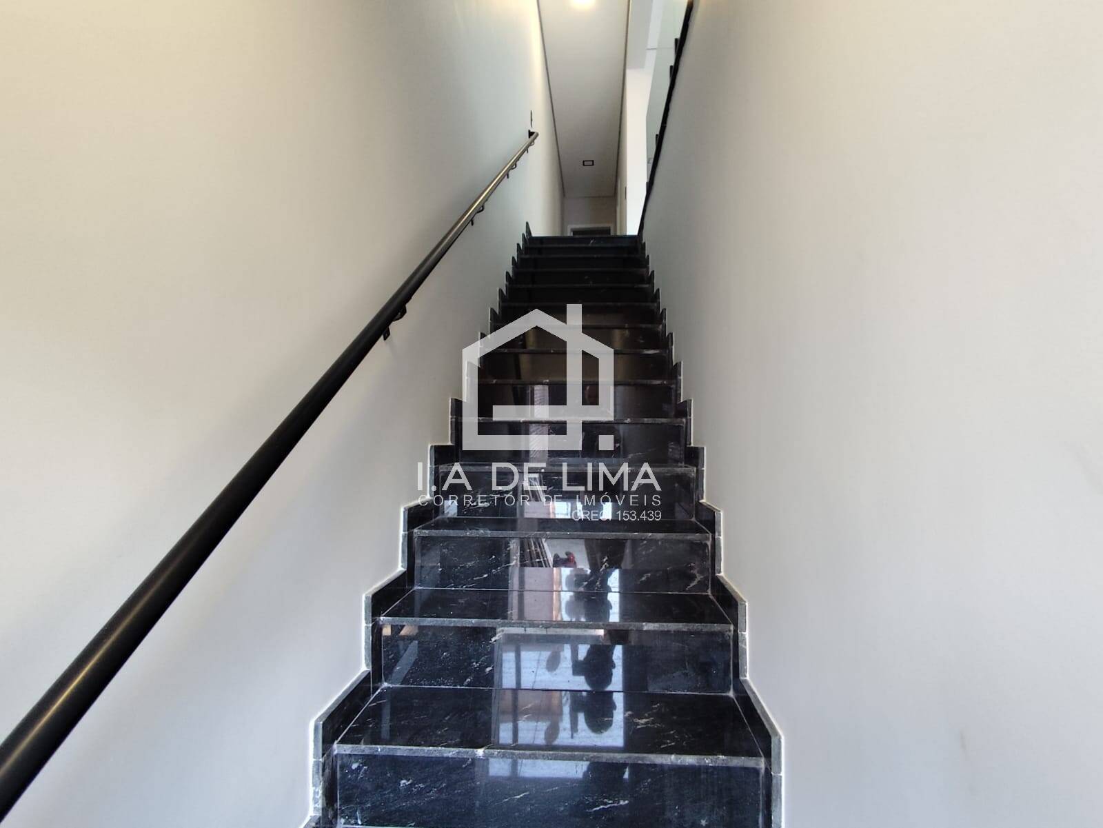 Casa, 3 quartos, 330 m² - Foto 11