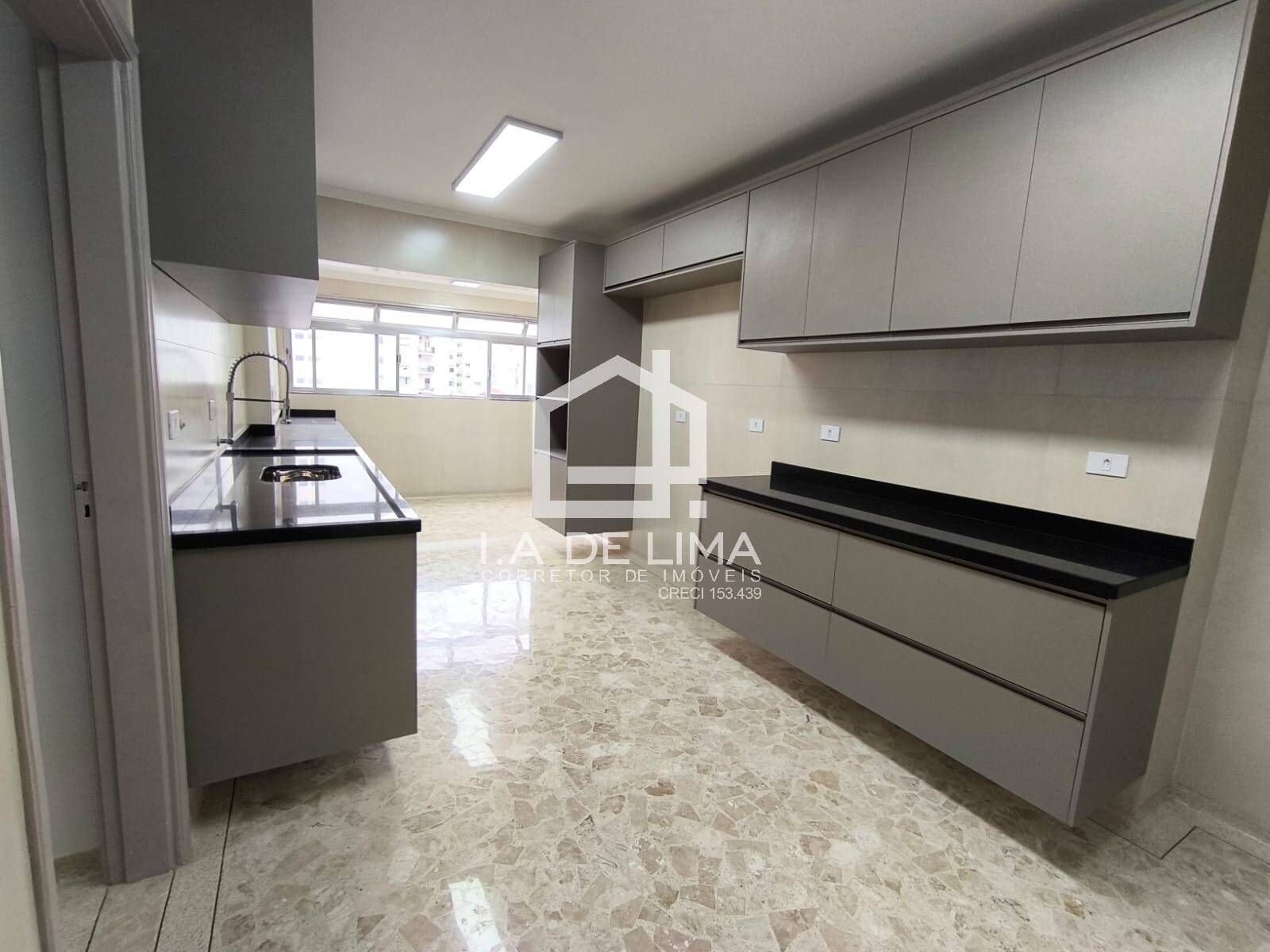 Apartamento, 3 quartos, 190 m² - Foto 5
