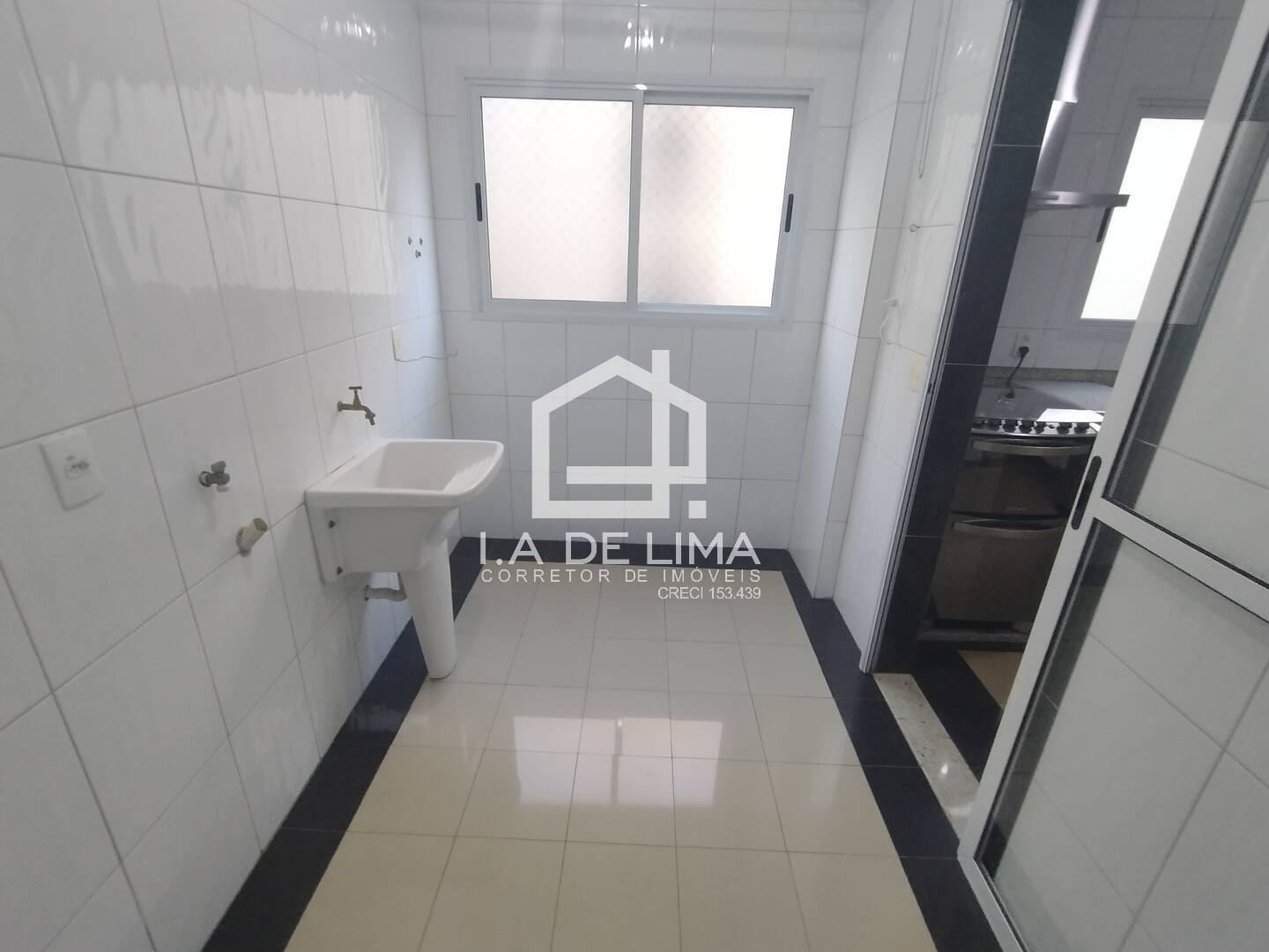 Apartamento para alugar com 3 quartos, 101m² - Foto 24